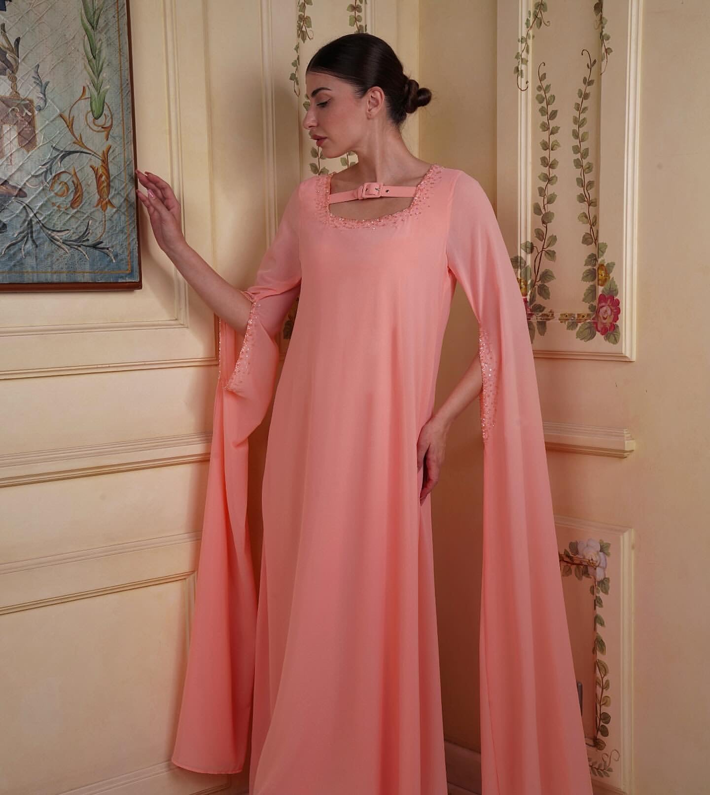 Bust belt kaftan